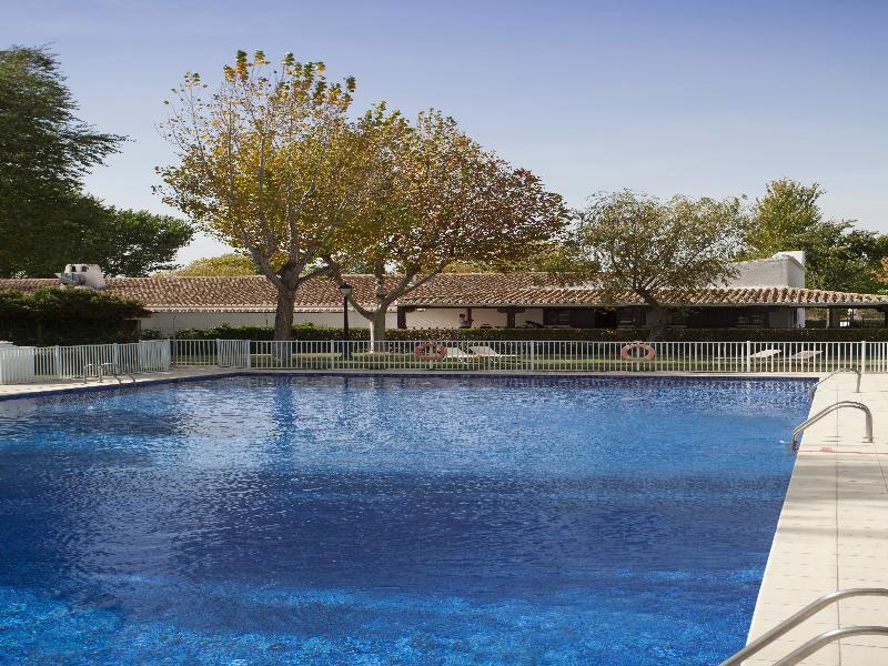 Parador De Albacete Hotel Exterior photo