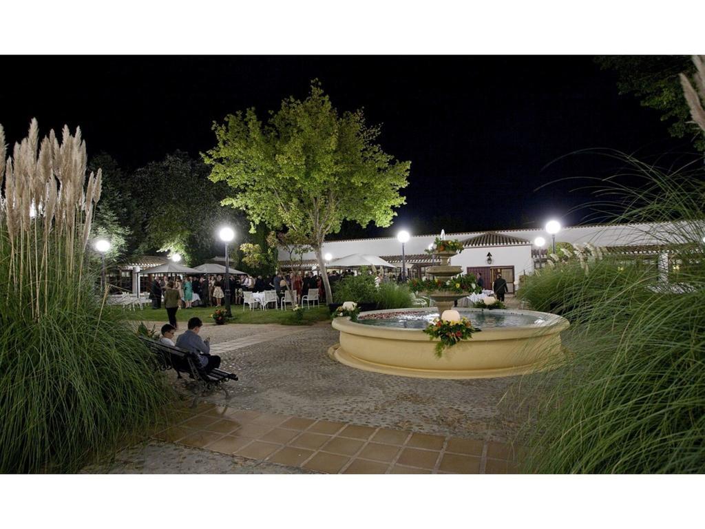 Parador De Albacete Hotel Exterior photo