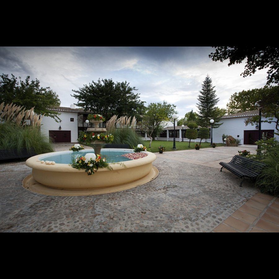 Parador De Albacete Hotel Exterior photo